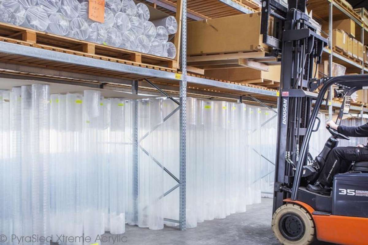 فروش لوله پلکسی گلاس